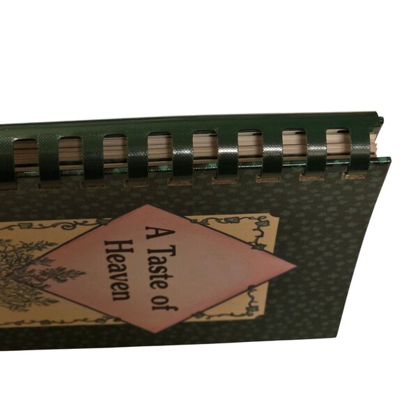 Newton Kansas Cookbook Taste Of Heaven St Marys Altar Society 1999 Recipe Book - Picture 2 of 12